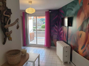 Studio idéal séjour en amoureux rez de jardin proche plage